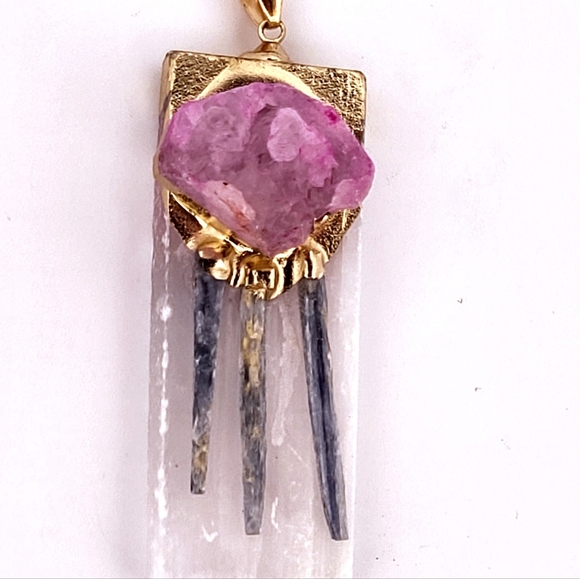 Natural Kyanite, Selenite & Pink Geode Crystal Gold Necklace NKSPGCGN2 - Picture 2 of 5